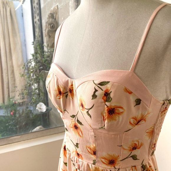 BAND OF GYPSIES NWT Blush Floral Corset Bustier Button Down Midi Dress, Size XS - Picture 8 of 9